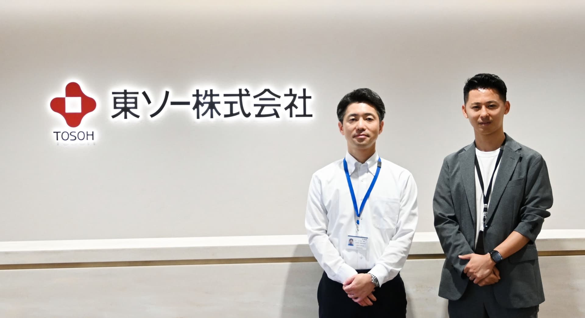 Left: Yasuhiro Mukai / Right: Kento Takagi